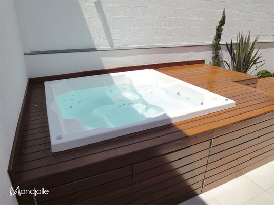 SPA Quadrado Veneza 2.0 em Acrílico