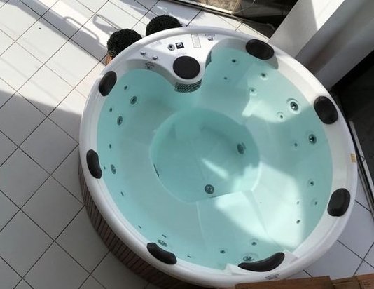 Spa Redondo Alpha Tub Slim Plus em Gel Coat