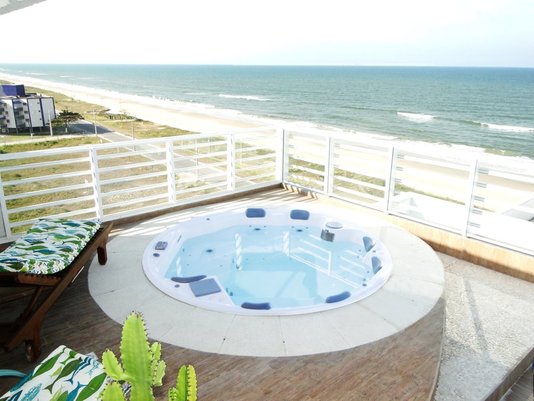 Spa Redondo Jurerê Slim Plus em Gel Coat