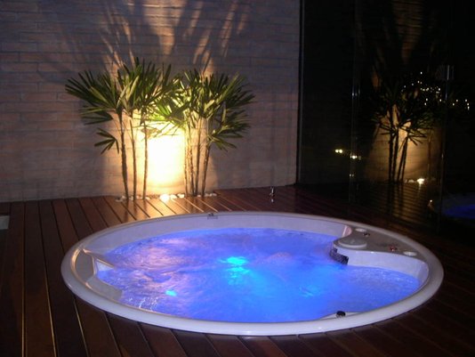 Spa Redondo Maresia Slim Plus em Gel Coat