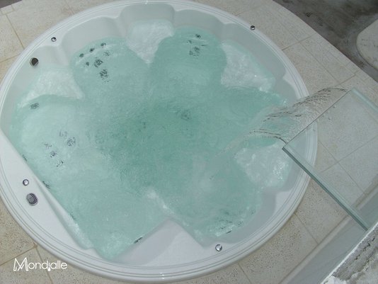 Spa Redondo Veneza 2.37 em Gel Coat