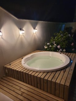 Banheira Redonda M3 em Gel Coat Padrão