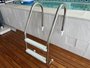 Escada Aço Inox com 2 Degraus ABS Anatômico para Piscinas