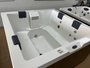 Spa Quadrado J170 Jacuzzi em Acrílico Com Cobertura Térmica