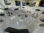 Spa Quadrado J475 Jacuzzi em Acrílico Com Fechamento e Cobertura Térmica
