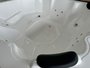 Spa Quadrado Marbella C5 Linha INNOVA em Gel Coat 220V Bifásico